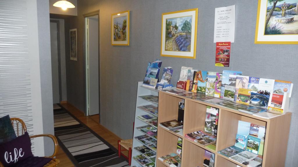Chambres D'Hotes Le Bas Rassinoux Saint-Ouen-des-Alleux Luaran gambar